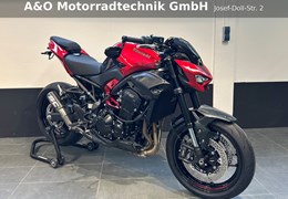 Neumotorrad Kawasaki Z900