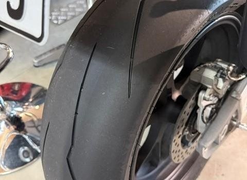 Gebrauchtmotorrad Aprilia RSV4 1100 Factory - Bild 6