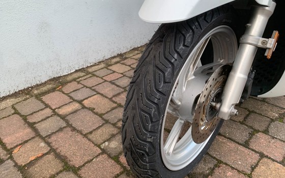 Gebrauchtmotorrad Honda SH150i - Bild 7