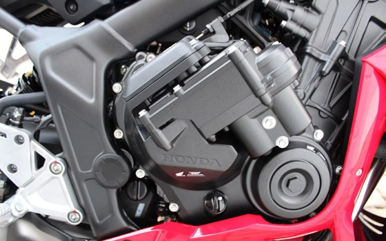 Gebrauchtmotorrad Honda CBR650R - Bild 10