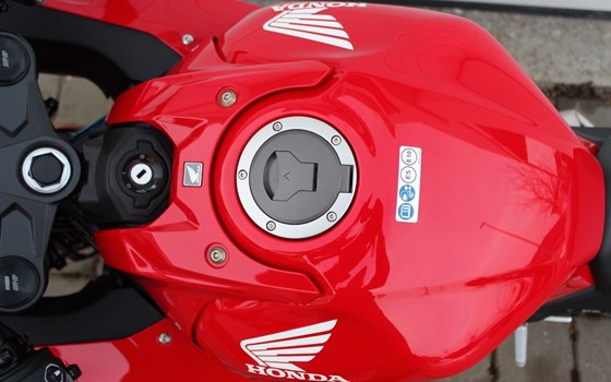 Gebrauchtmotorrad Honda CBR650R - Bild 23