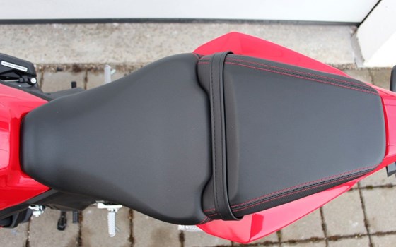 Gebrauchtmotorrad Honda CBR650R - Bild 24