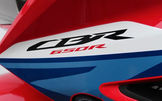 Gebrauchtmotorrad Honda CBR650R - Bild 6