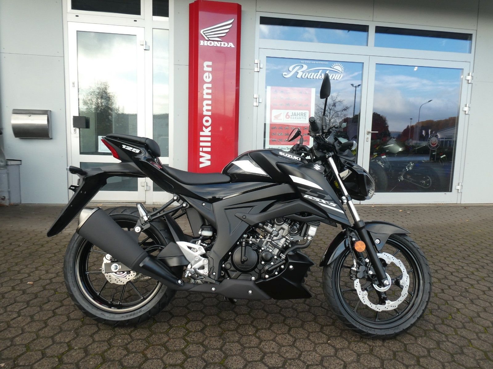 Suzuki GSX-S125