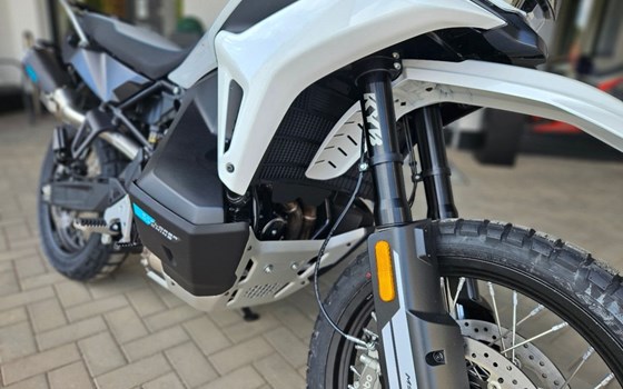Neufahrzeug CFMOTO 1000MT-X - Bild 17