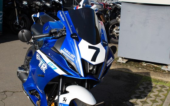 Gebrauchtmotorrad Yamaha R7 35 kW - Bild 11