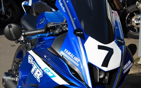 Gebrauchtmotorrad Yamaha R7 35 kW - Bild 12