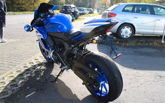 Gebrauchtmotorrad Yamaha R7 35 kW - Bild 3