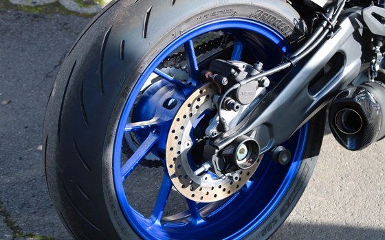 Gebrauchtmotorrad Yamaha R7 35 kW - Bild 6