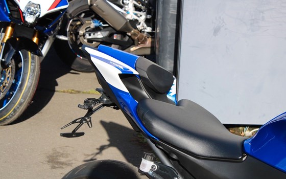 Gebrauchtmotorrad Yamaha R7 35 kW - Bild 7