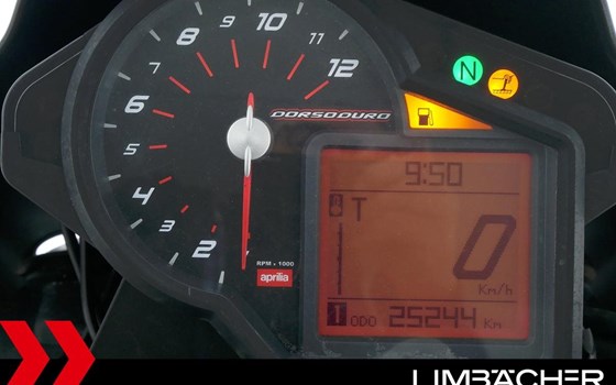 Gebrauchtmotorrad Aprilia Dorsoduro 750 - Bild 12