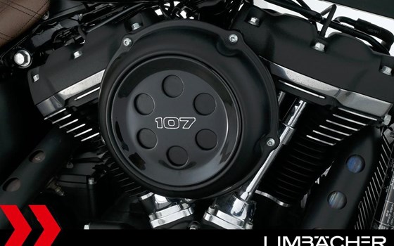 Gebrauchtmotorrad Harley-Davidson Softail Street Bob FXBB - Bild 15