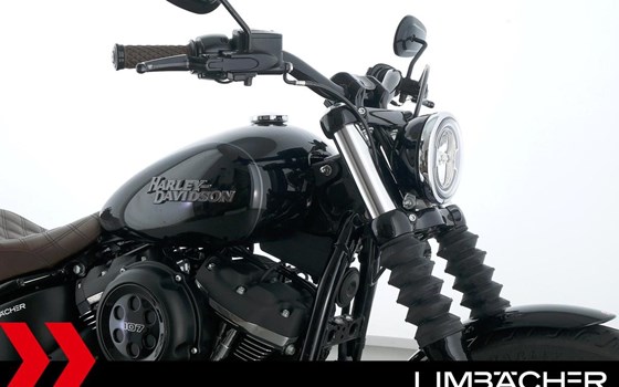 Gebrauchtmotorrad Harley-Davidson Softail Street Bob FXBB - Bild 26