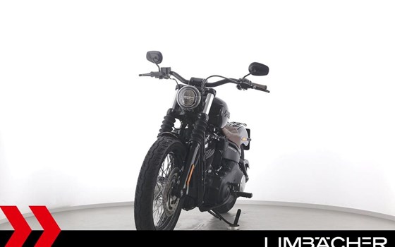 Gebrauchtmotorrad Harley-Davidson Softail Street Bob FXBB - Bild 3