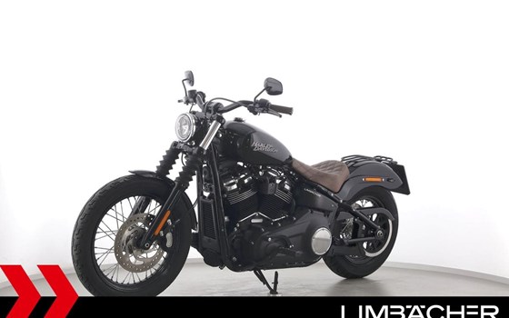 Gebrauchtmotorrad Harley-Davidson Softail Street Bob FXBB - Bild 4