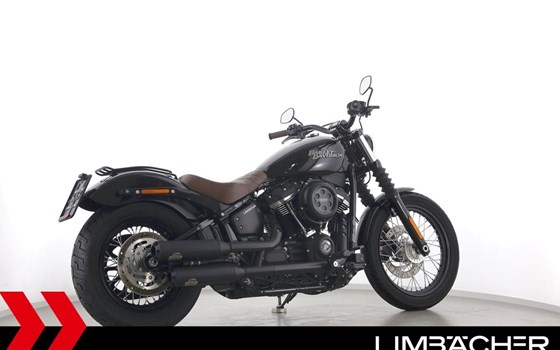 Gebrauchtmotorrad Harley-Davidson Softail Street Bob FXBB - Bild 9