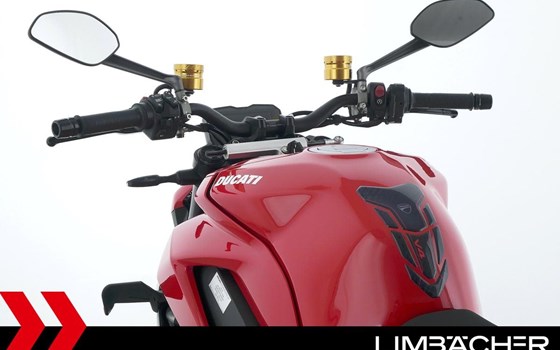 Gebrauchtmotorrad Ducati Streetfighter V4 - Bild 14