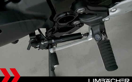Gebrauchtmotorrad Kawasaki Z900 RS - Bild 18