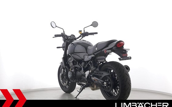 Gebrauchtmotorrad Kawasaki Z900 RS - Bild 7