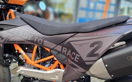Neufahrzeug KTM 690 SMC R - Bild 2