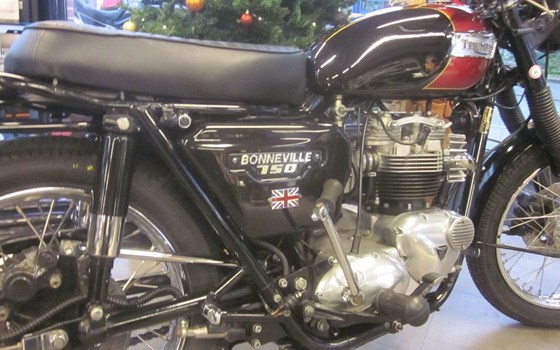 Gebrauchtmotorrad Triumph Bonneville T140V - Bild 7