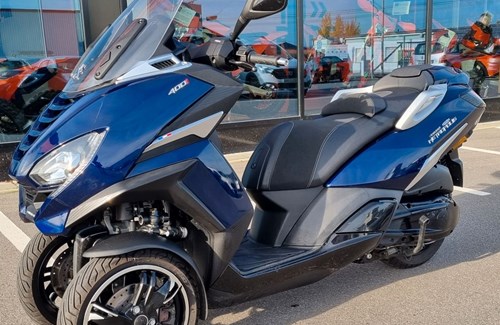 Gebrauchtmotorrad Peugeot Metropolis 400