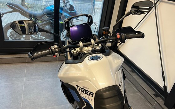 Gebrauchtmotorrad Triumph Tiger 900 Alpine Edition - Bild 10