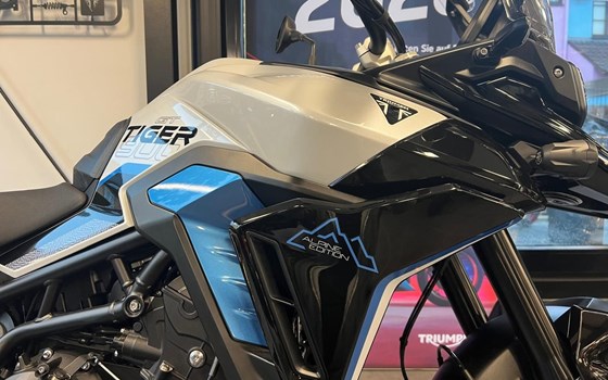 Gebrauchtmotorrad Triumph Tiger 900 Alpine Edition - Bild 6