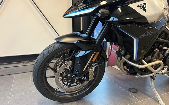Gebrauchtmotorrad Triumph Tiger 900 Alpine Edition - Bild 7