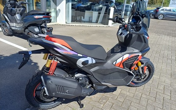 Neufahrzeug Aprilia SR GT 400 - Bild 4
