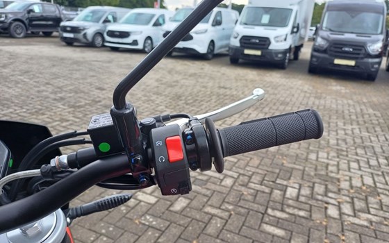 Neufahrzeug Aprilia SX 125 - Bild 12