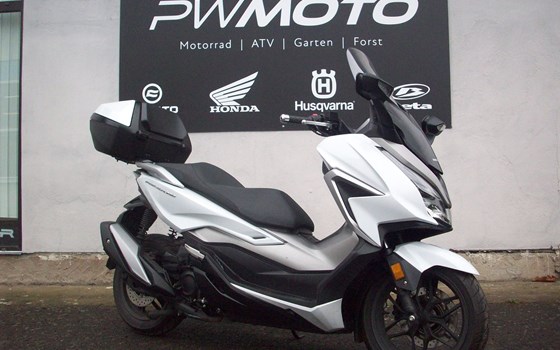 Gebrauchtmotorrad Honda Forza 350 - Bild 2