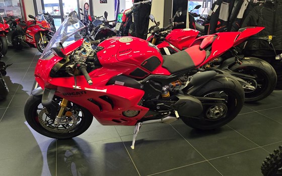Gebrauchtmotorrad Ducati Panigale V4 S - Bild 2