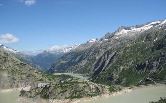 Schweiz - Im Land der Käslochbohrer - Bild 6