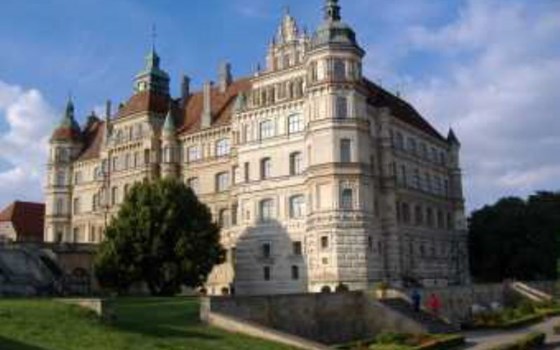 Im Land der Seen und Schlösser - Bild 1