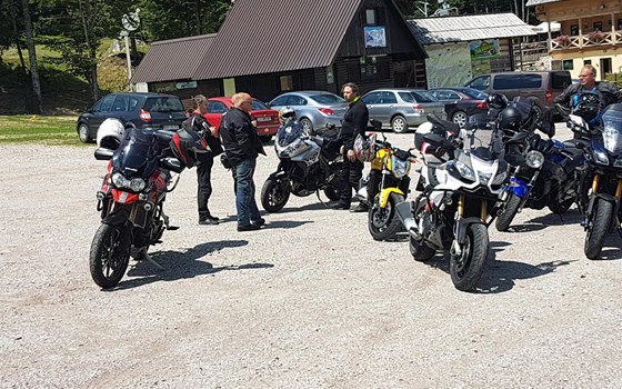 Motorradklinik Villach Ausfahrt Kärnten - Bohinjsko See - Slo Grenzkammstrasse - Bild 3