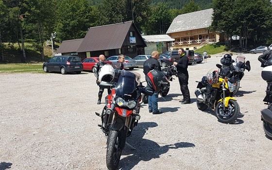 Motorradklinik Villach Ausfahrt Kärnten - Bohinjsko See - Slo Grenzkammstrasse - Bild 5