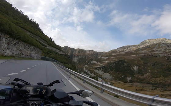 1000PS Schweiz Tour Teil 3 - Bild 1