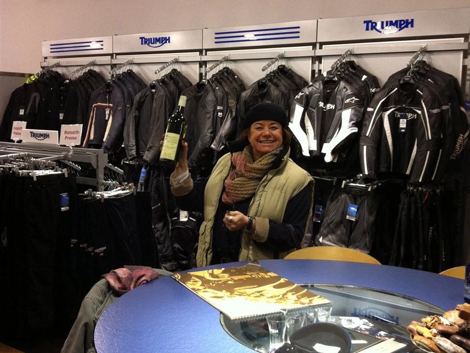 Glühwein-Shopping  Bild 3: Glühwein-Shopping