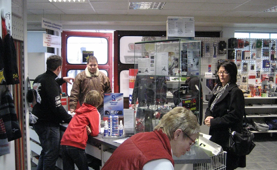 Honda Semmler - Glühweinparty 2014 Bild 3: Honda Semmler - Glühweinparty 2014