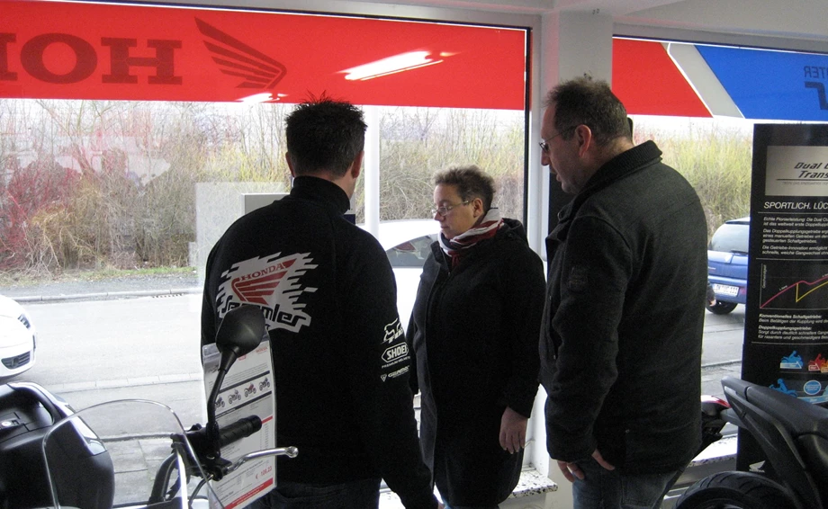 Honda Semmler - Glühweinparty 2014 Bild 7: Honda Semmler - Glühweinparty 2014