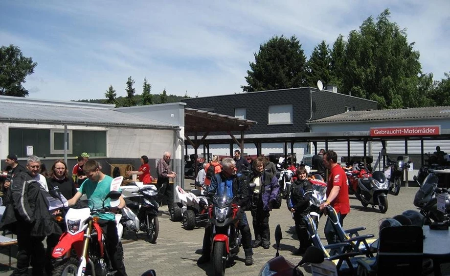 Honda Semmler - Sommerfest 2015 Bild 1: Honda Semmler - Sommerfest 2015