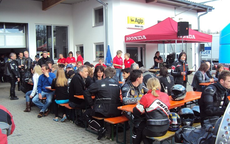 Road-Show und E-Bike Saisonstartevent mit Probefahrten