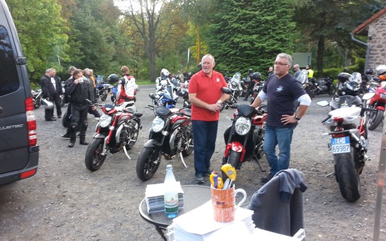 Probefahrt mit MV Agusta Motorrädern - Bild 1