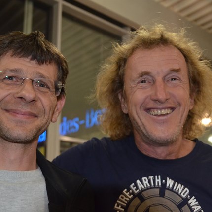 Diashow mit Joe Pichler Mit seiner neuen LIVE Film- und Diashow präsentiert Joe Pichler seinen bisher persönlichsten Vortrag: 300.000 km + 30 Jahre Abenteuer pur! Besuchen...
