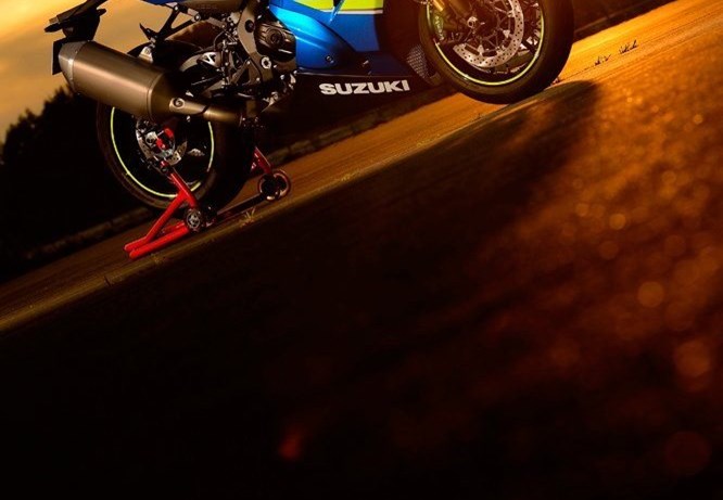 GSX-R 1000 VIP Night