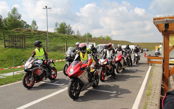 8. Kurventraining am Erzgebirgsring - Bild 1