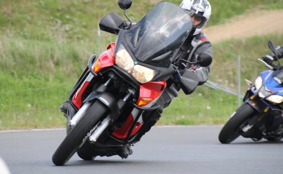 8. Kurventraining am Erzgebirgsring Bild 6: 8. Kurventraining am Erzgebirgsring