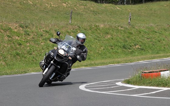 8. Kurventraining am Erzgebirgsring - Bild 8