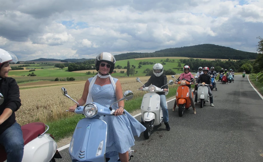 11. Vespa & Ape Treffen in Kaltenbrunn Bild 2: 11. Vespa & Ape Treffen in Kaltenbrunn